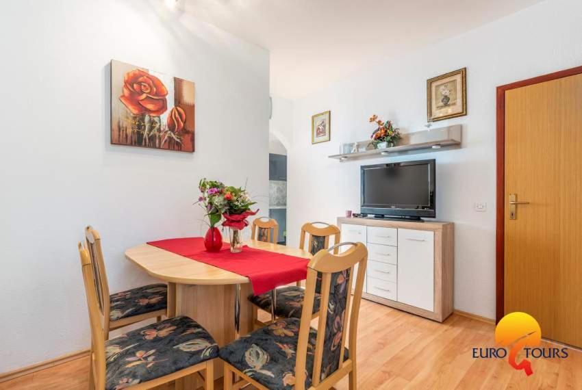 ポレッチHouse Lucijaアパートメント 部屋 写真